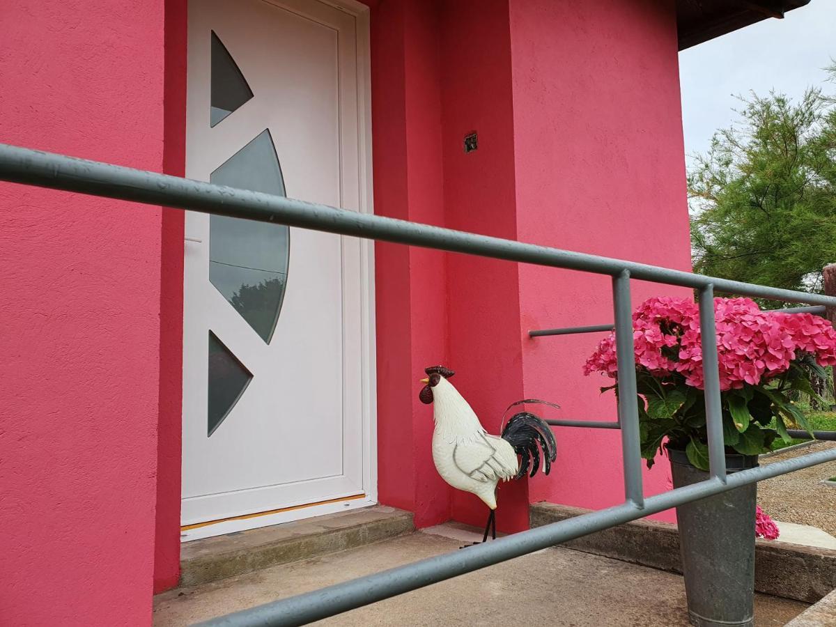De La Maison Du L.a.c *